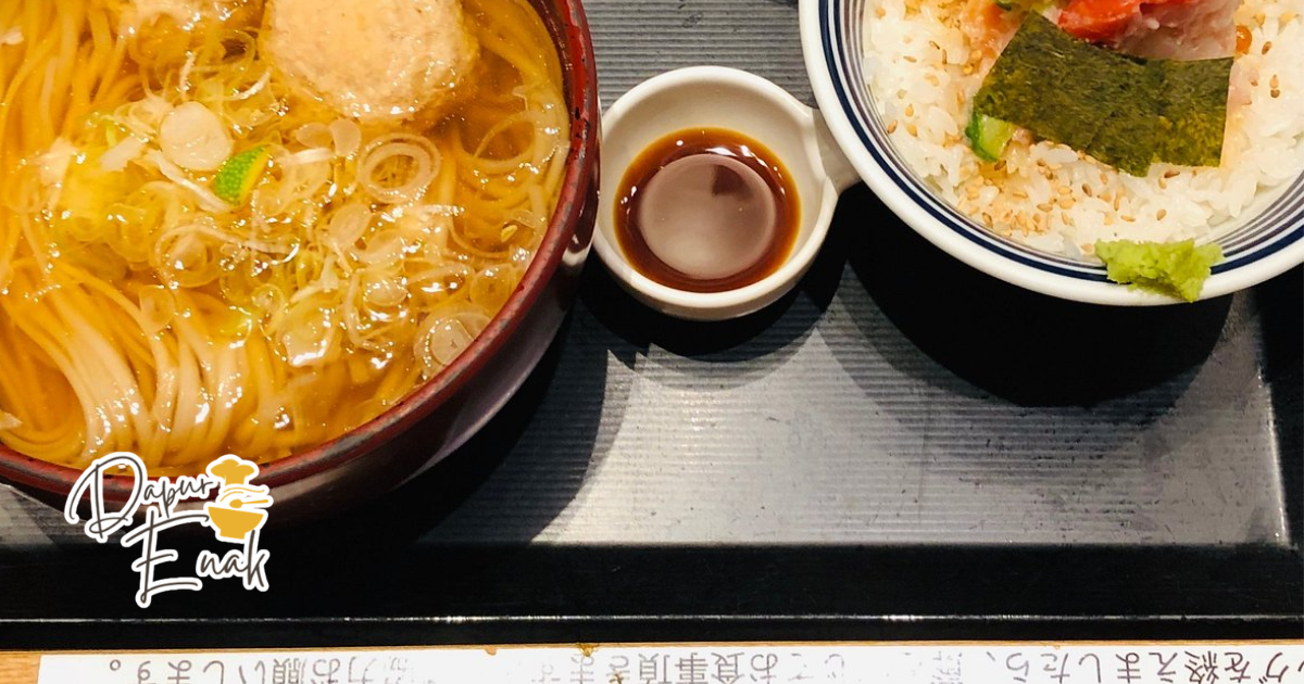 Perbandingan Inaniwa vs Sanuki Udon Jepang Tekstur mi menunjukkan perbedaan Inaniwa dan Sanuki UdonTekstur mi menunjukkan perbedaan Inaniwa dan Sanuki Udon
